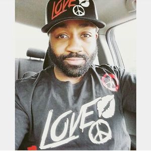 Meet your Posher, Cedric